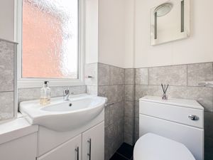 Photo 15- click for photo gallery